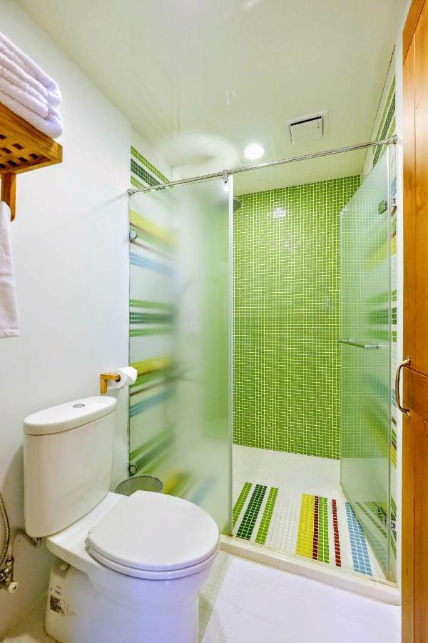 Shire Homestay Luodong Extérieur photo