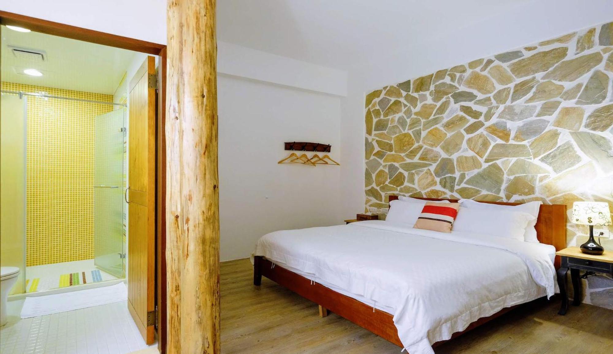 Shire Homestay Luodong Extérieur photo