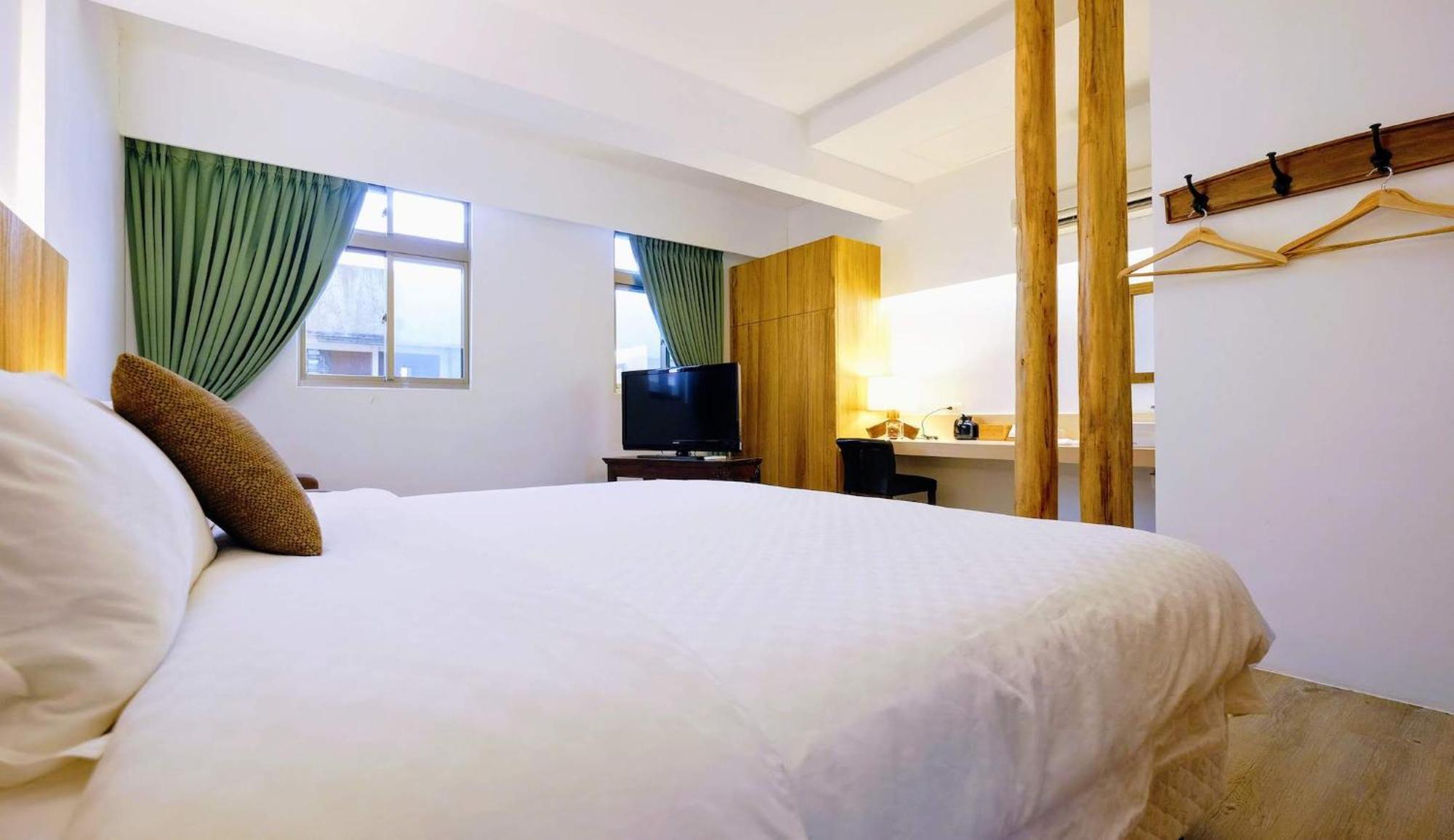 Shire Homestay Luodong Extérieur photo