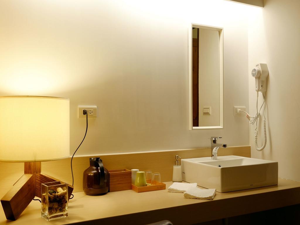 Shire Homestay Luodong Extérieur photo